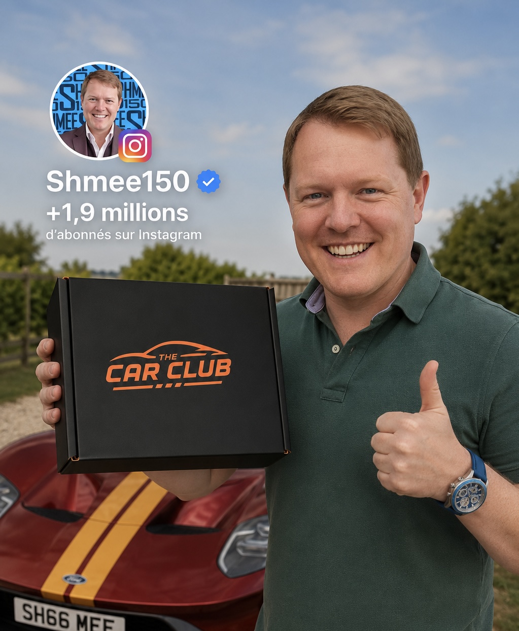Shmee150 tenant une box The Car Club devant une Ford GT